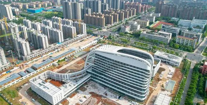  中标，力挫群雄！国祥二管制/四管制风冷热泵服务金华市婺城区妇幼保 