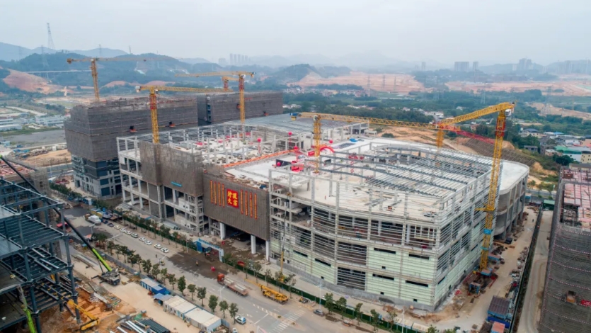  助力国家物流枢纽建设！中建八局这座跨境电商产业园竣工 