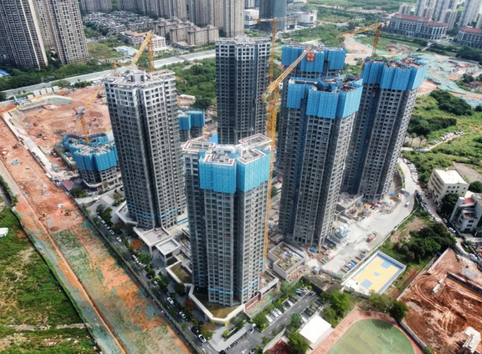  筑造品质家园！中建三局三公司厦门集美联发·嘉悦里一期项目全面封顶！ 