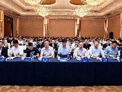  以数智破界！LINVOL领沃焕新方案亮相电梯更新大会 