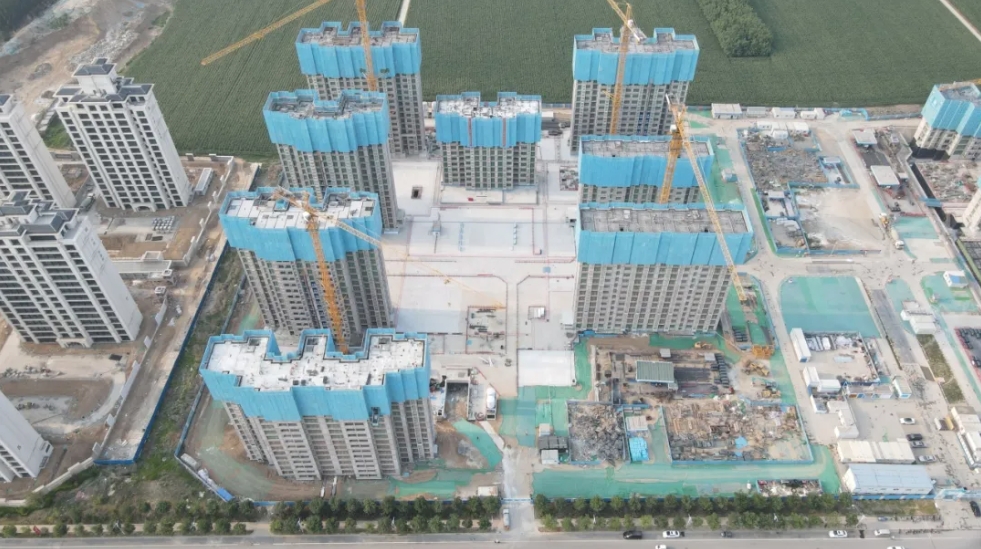  安有所居！中建三局三公司保定市徐水高庄家园、时尚城项目首栋封顶！ 