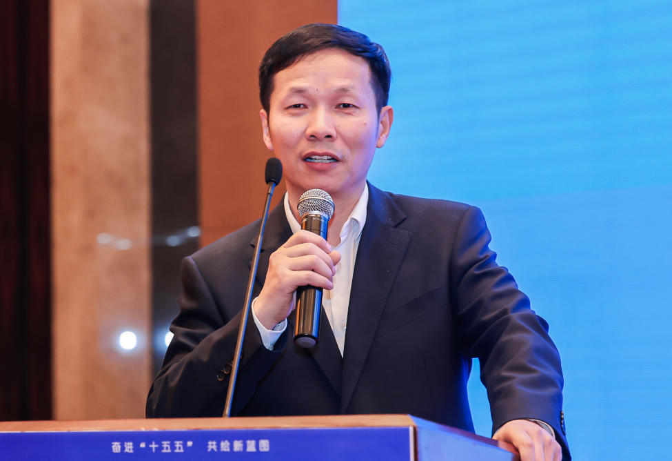  章明友 ▶ 既有公共建筑节能改造项目碳资产开发策略与实践 