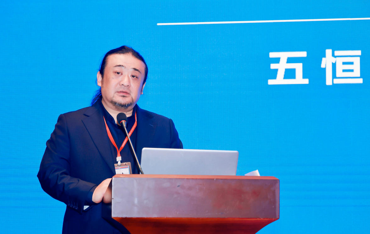  王进 ▶ 好房子的智能底座：五恒系统在公共建筑与住宅中的融合创新 